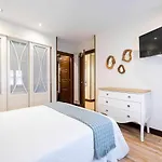 Playa De Lux Апартаменты